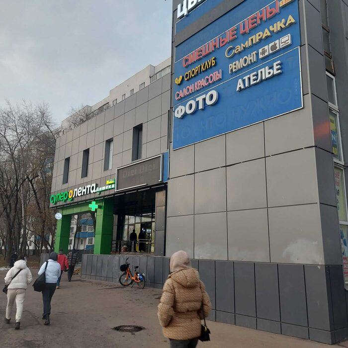 Прачечная самообслуживания СамПРАЧКА в Москве, ул. Ивана Франко, 38